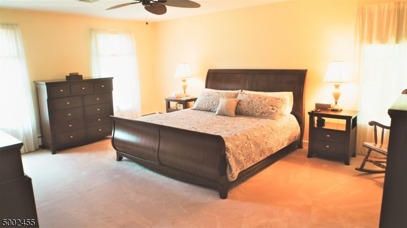 Oak Ridge - Residential