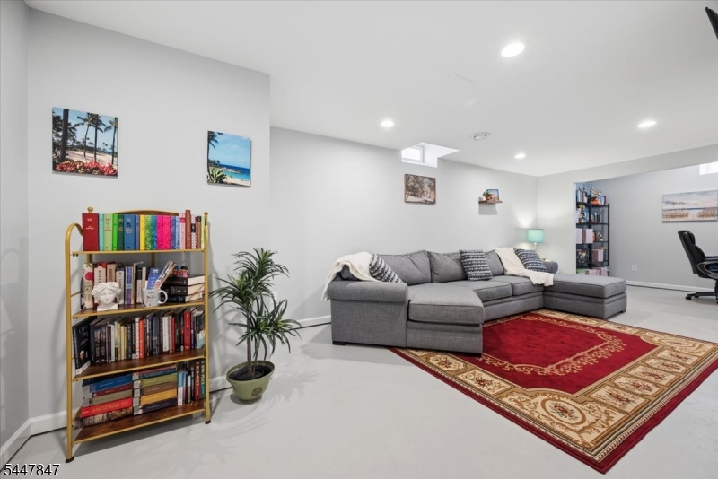 Summerfields of Franklin - Residential