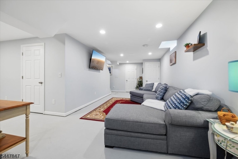 Summerfields of Franklin - Residential