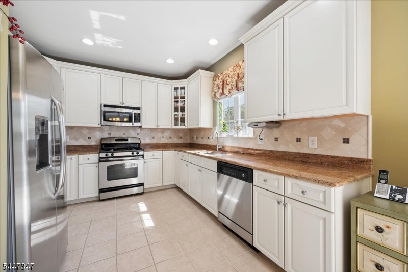 Summerfields of Franklin - Residential