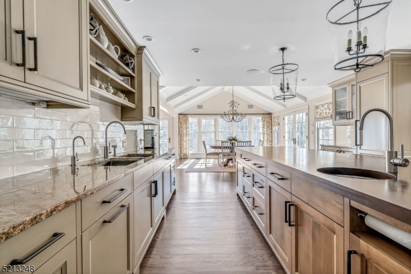 OLD SHORT HILLS - Residential