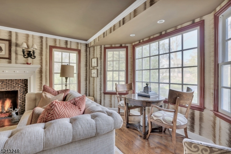 OLD SHORT HILLS - Residential
