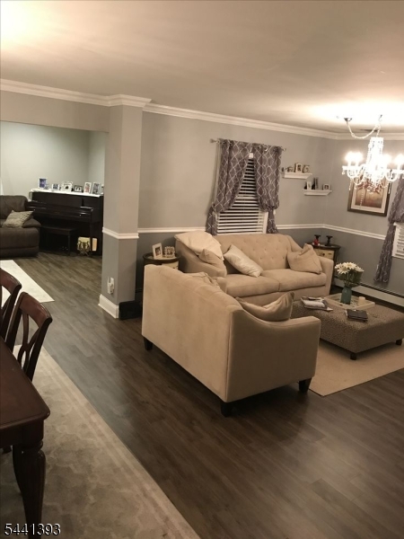 EMPIRE VIEW - Residential