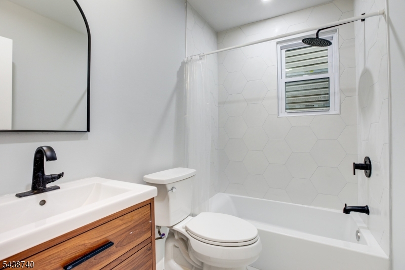 Upper Clinton Hill - Residential Lease