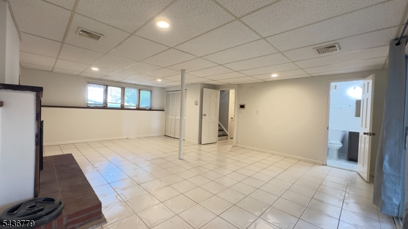 Knolls - Residential Lease