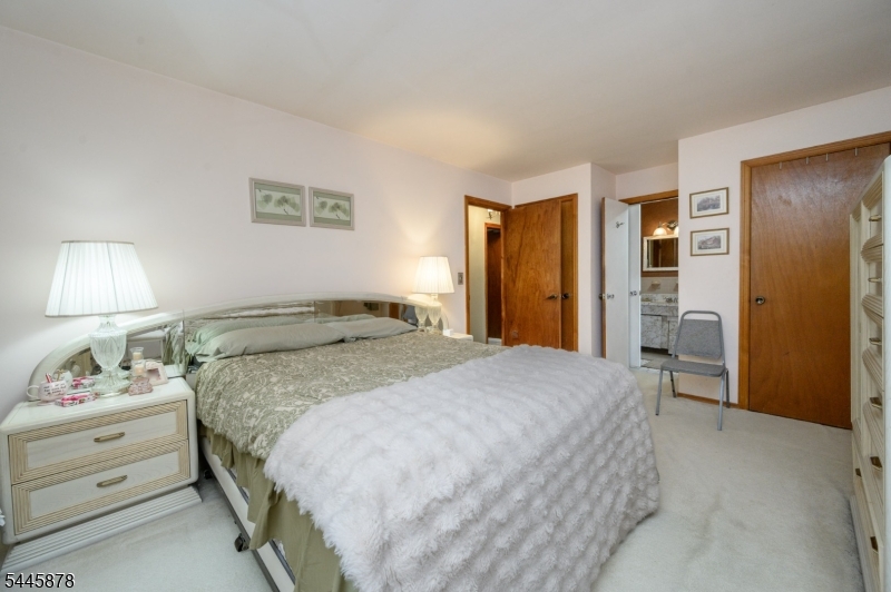 Knoll Ridge Estates - Residential