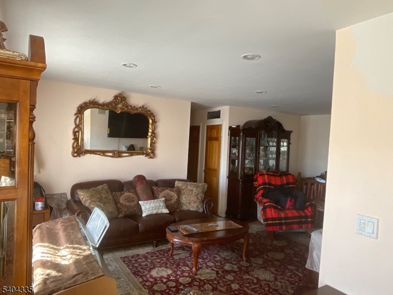 Landmark Condo Association - Residential