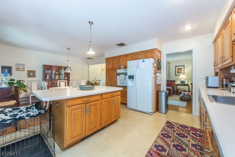 Eyland Woods - Residential