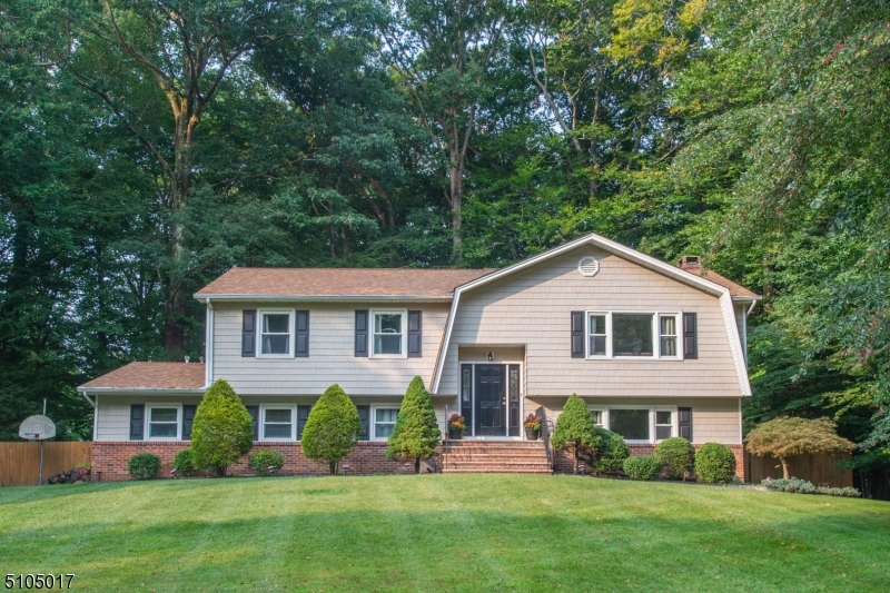 Eyland Woods - Residential