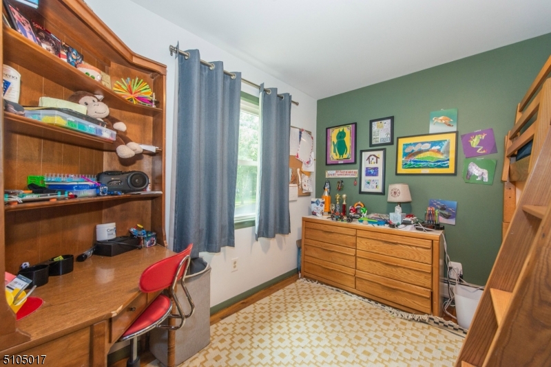Eyland Woods - Residential