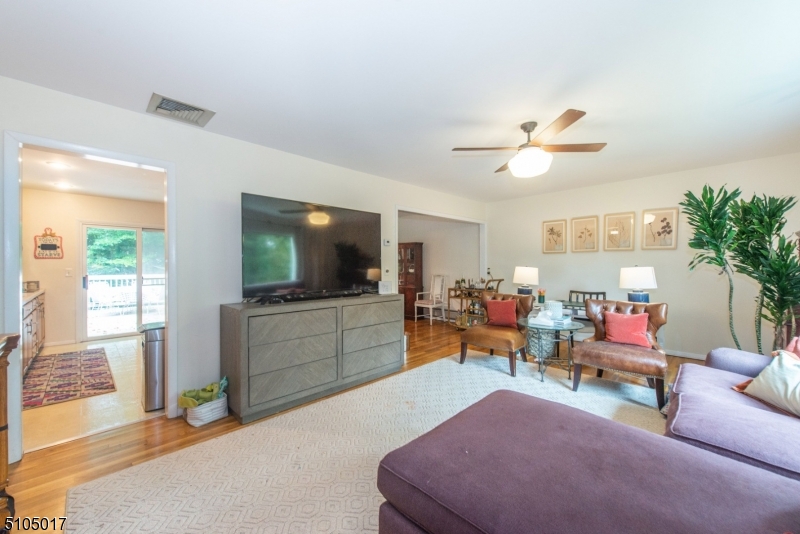 Eyland Woods - Residential