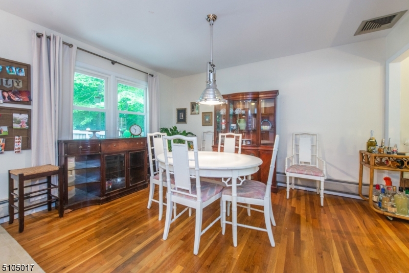 Eyland Woods - Residential