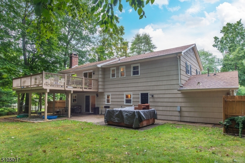 Eyland Woods - Residential