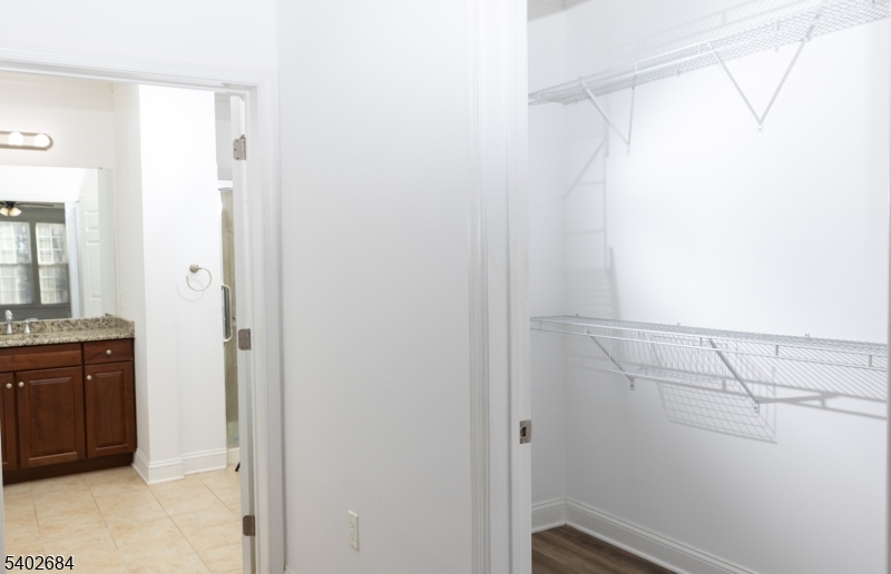 GREENBRIAR FOX RIDGE - Residential