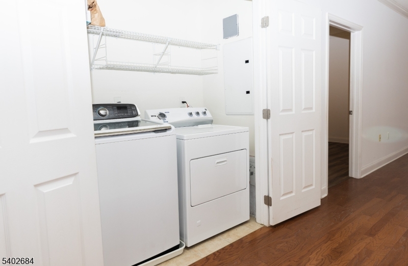GREENBRIAR FOX RIDGE - Residential