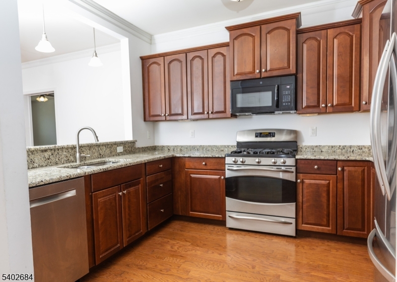 GREENBRIAR FOX RIDGE - Residential