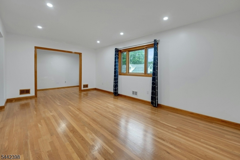 Lake Parsippany - Residential