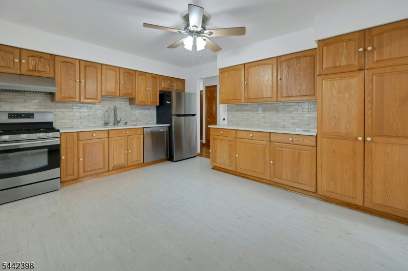 Lake Parsippany - Residential