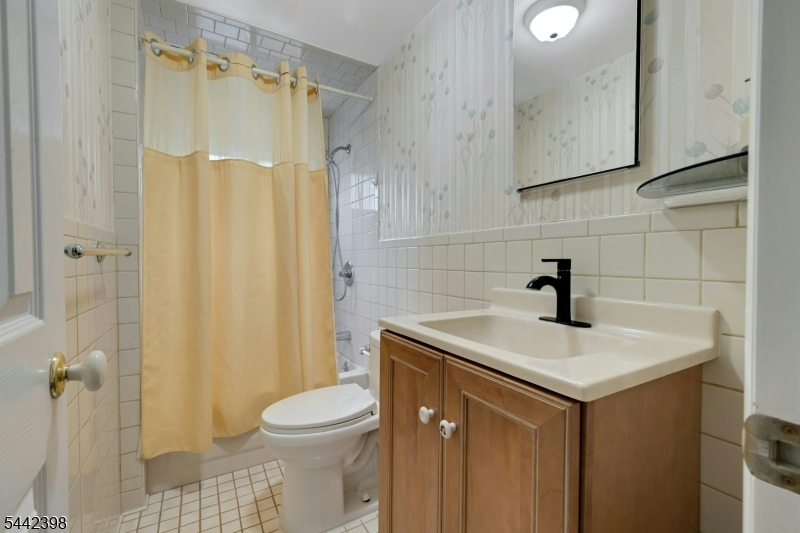 Lake Parsippany - Residential