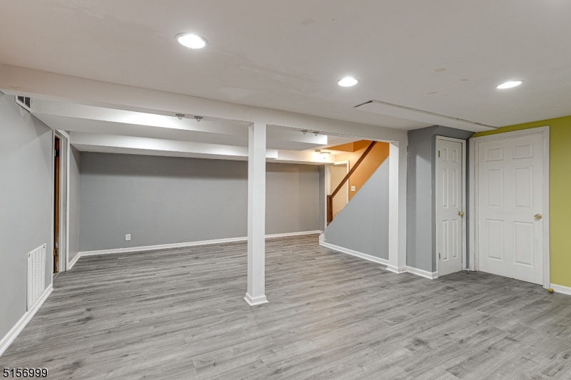 Murray Hill - Residential Lease