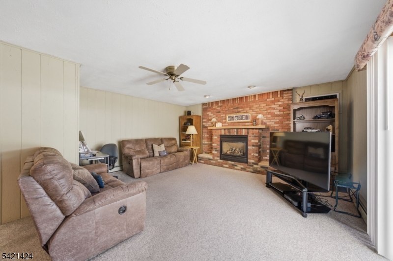 Cedar Knolls - Residential