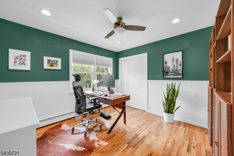 Laurel Wood Estates - Residential