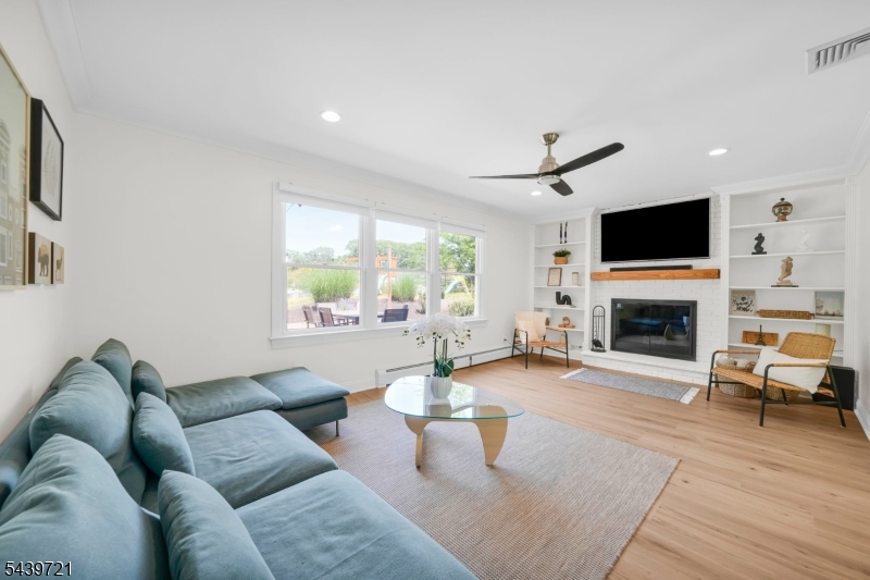 Laurel Wood Estates - Residential