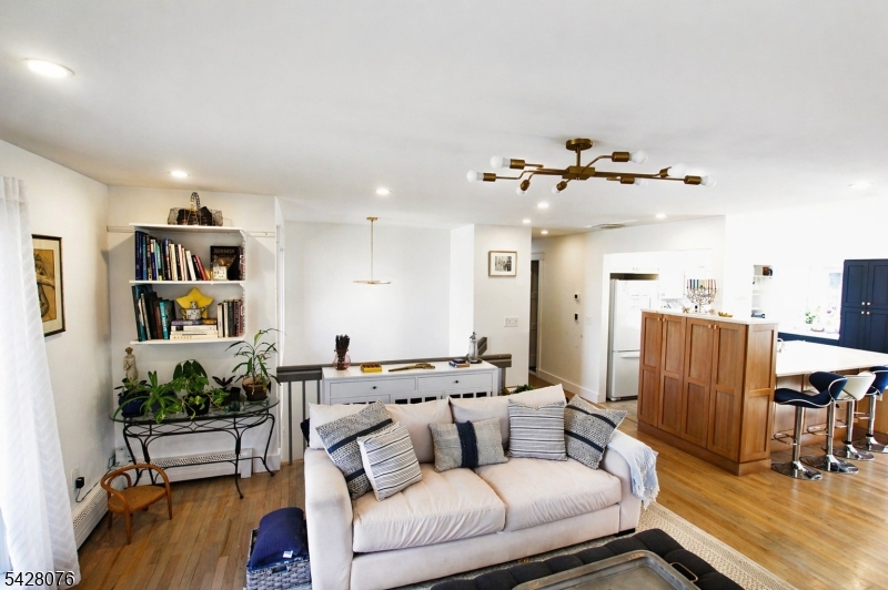 HIGHLAND LAKES - Residential
