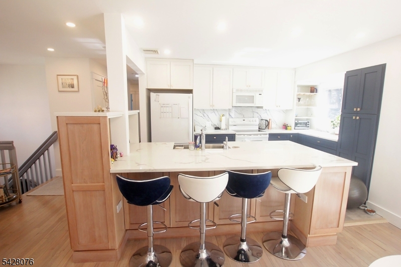 HIGHLAND LAKES - Residential