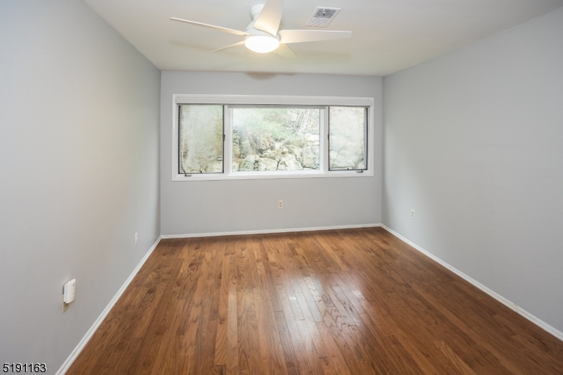 South Green I - Residential Lease