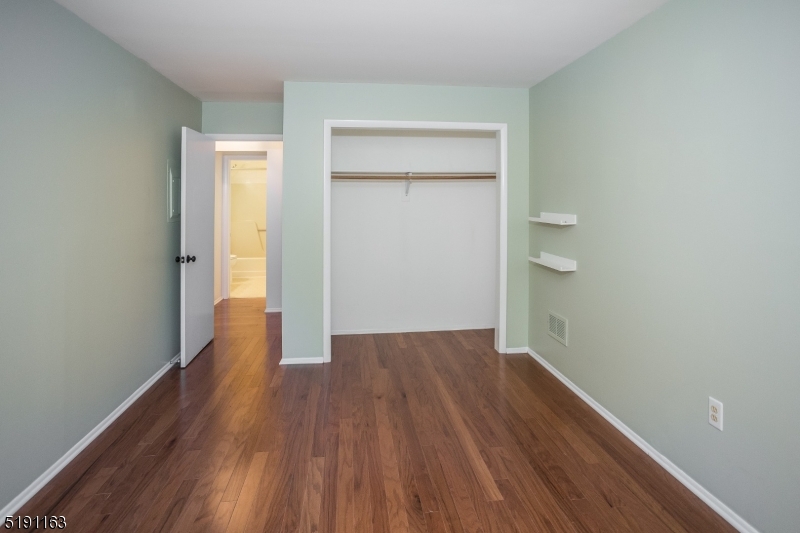 South Green I - Residential Lease