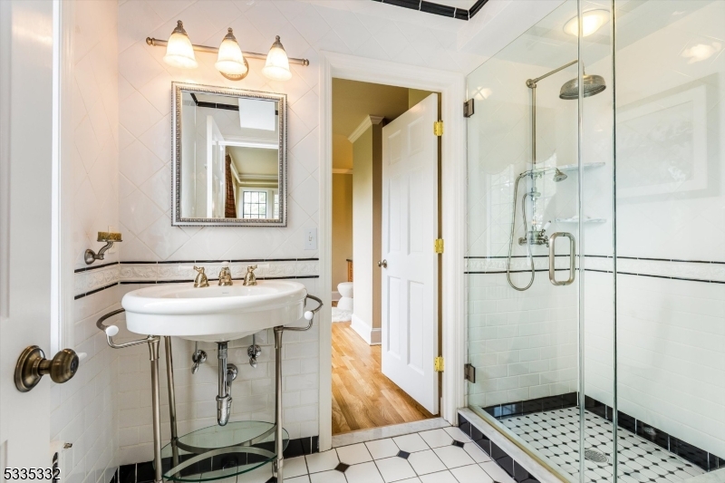 Upper Montclair - Residential