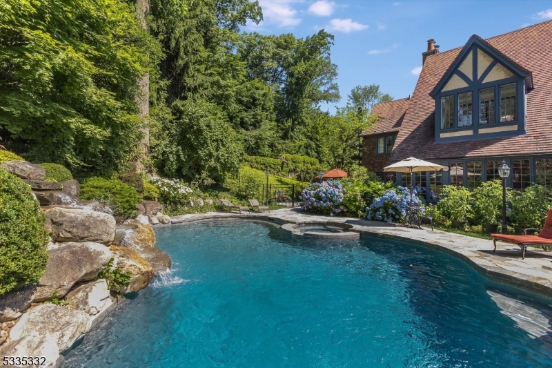 Upper Montclair - Residential