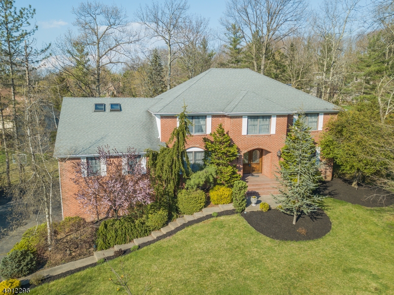 Sophisticated colonial located at 1 Country Brook Drive.  This brick home boasts 5 bedrooms and 3 bathrooms, with an abundance of living/entertaining space on the first floor. Lots of attention to detail here, including Gallo Veneziano granite kitchen floors, Rosa Portogallo marble foyer, and beautiful Venetian plaster walls. Make memories today in this one-of-a-kind home.
