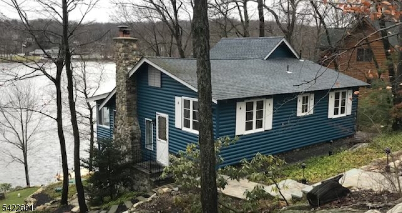 HIGHLAND LAKES - Residential