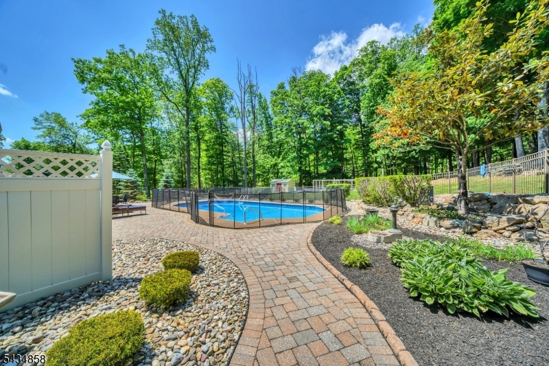 Nestlingwood - Residential