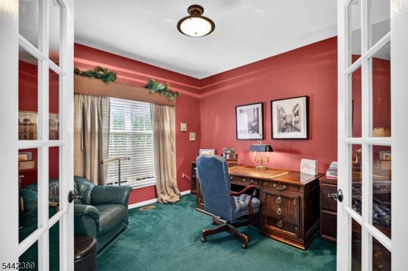 Montgomery Oaks - Residential