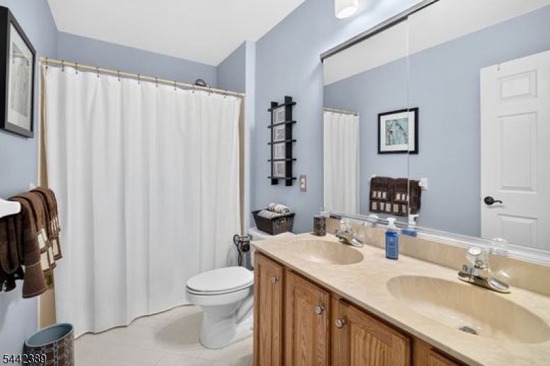 Montgomery Oaks - Residential