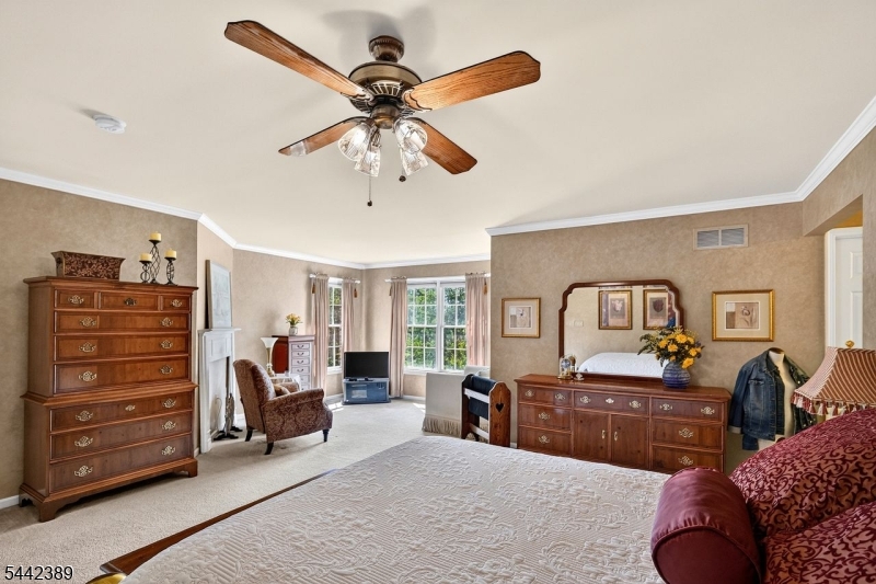 Montgomery Oaks - Residential