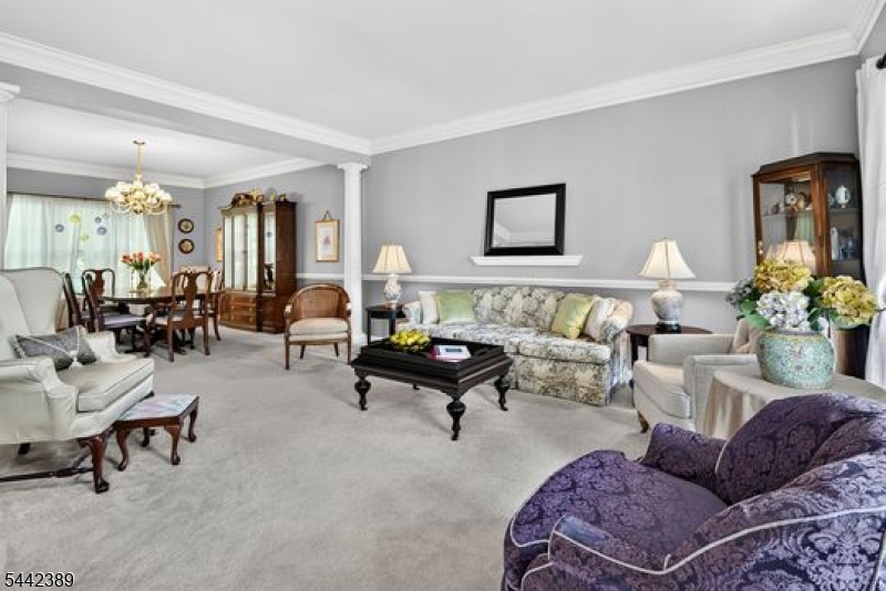 Montgomery Oaks - Residential