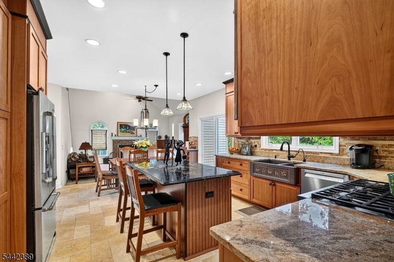 Montgomery Oaks - Residential