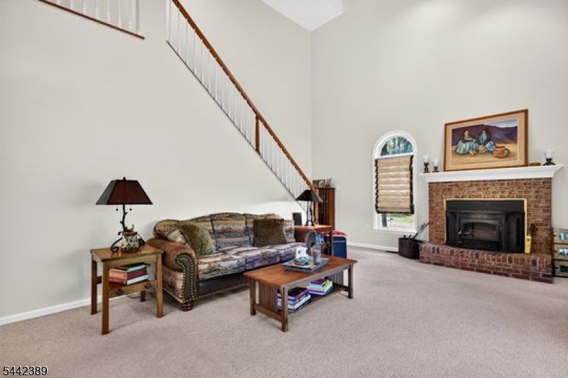 Montgomery Oaks - Residential