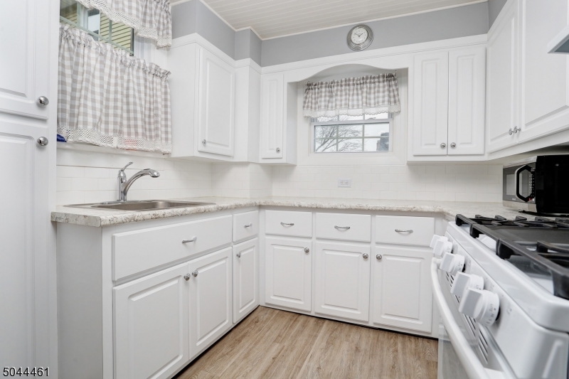 Mount Tabor - Residential