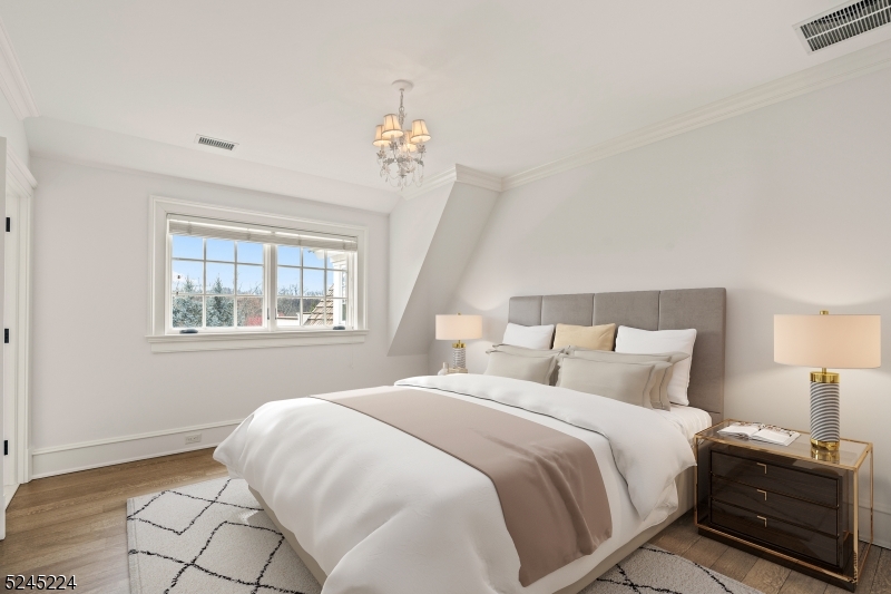 New Vernon - Residential