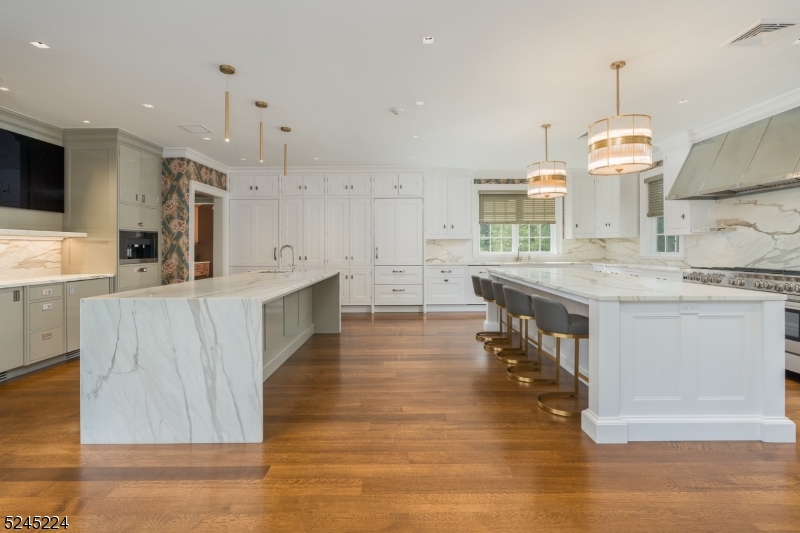 New Vernon - Residential