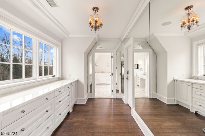 New Vernon - Residential