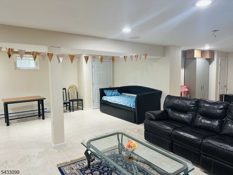 Meadows at Montville - Residential Lease