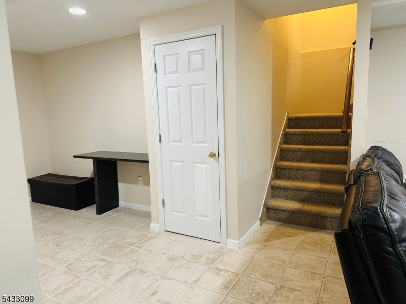 Meadows at Montville - Residential Lease