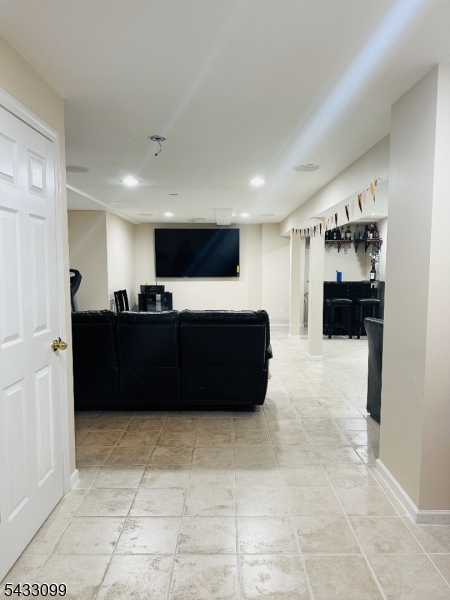 Meadows at Montville - Residential Lease