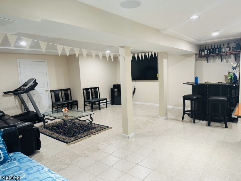 Meadows at Montville - Residential Lease